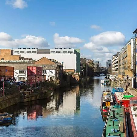 Canal-Side Apartment In Shoreditch 런던 외부 사진